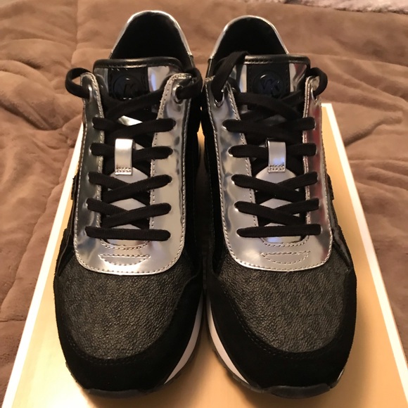 michael kors maddy trainer sneakers
